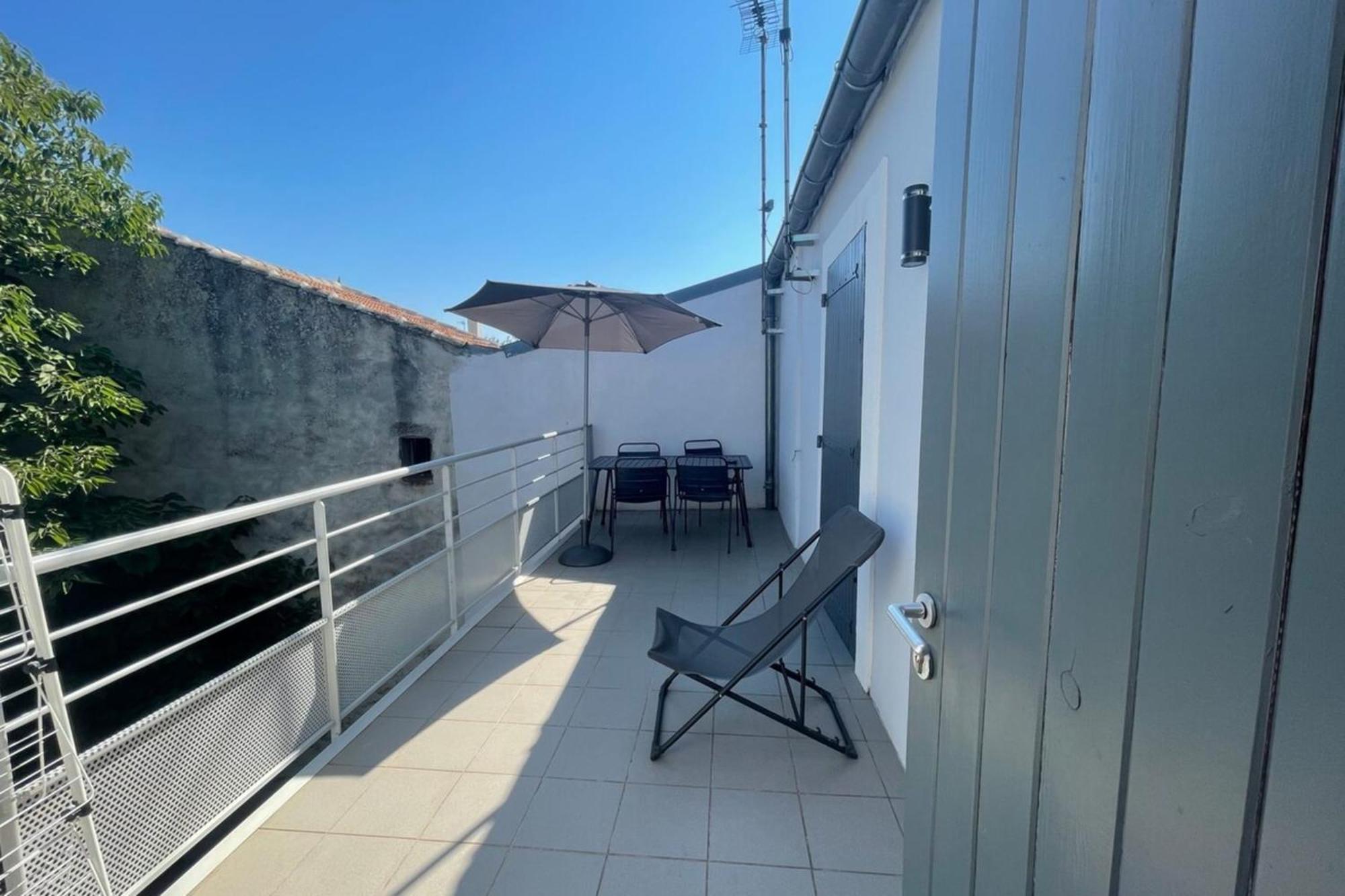 Le Fonctionnel - Grande Terrasse En Plein Centre ! Castelnau-le-Lez Exterior foto